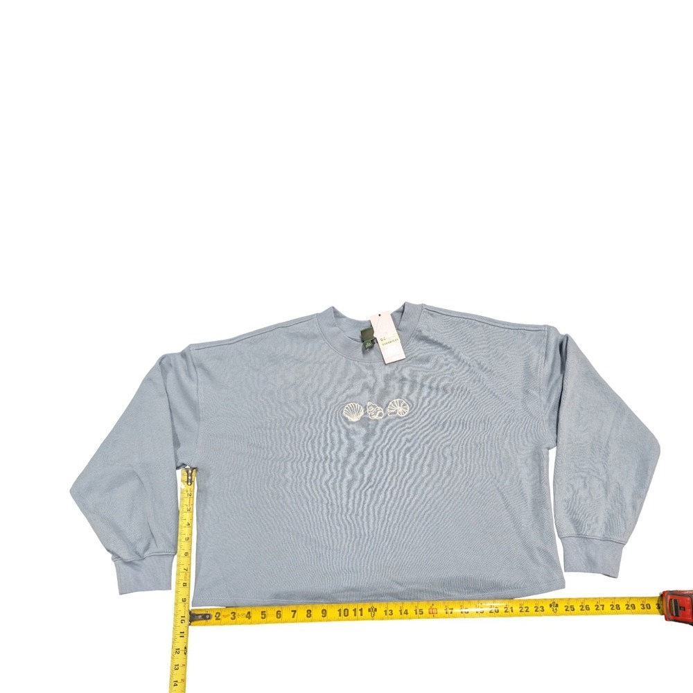 ⭐B3 Wild Fable Low Cut Cropped Sweat Shirt - Blue /‎ Sea Shells, Size Medium